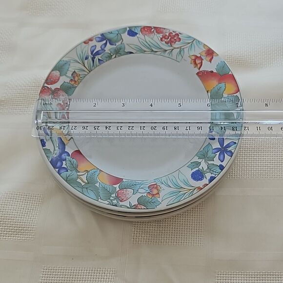 Table D'Hote 16 Pieces Porcelain Dinner Set Dishwasher & Microwave Safe White - Picture 6 of 16